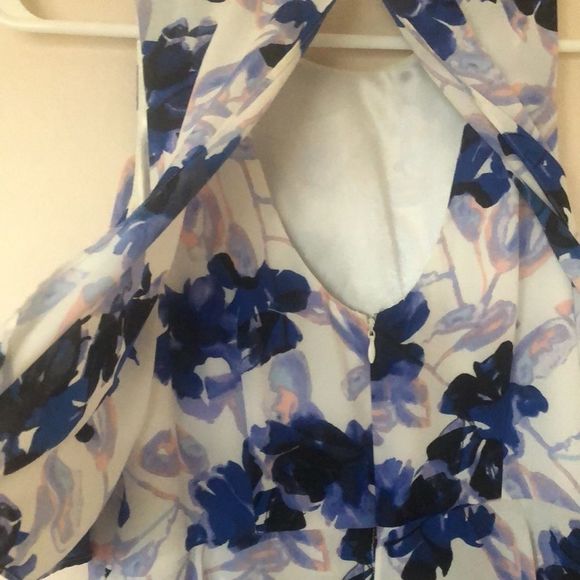 IVANKA TRUMP Printed tiered dress - Picture 6 of 9